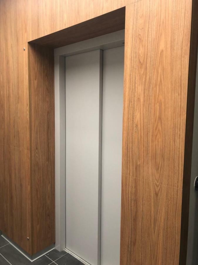 Targi Z Garazem I Silownia Apartamento *
