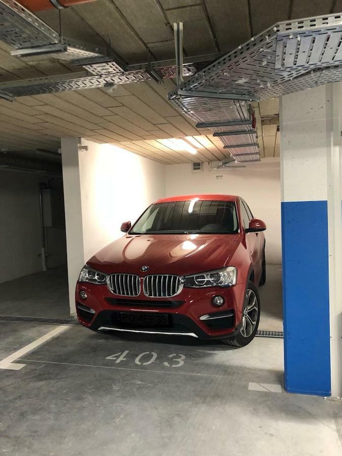 Targi Z Garazem I Silownia Apartamento