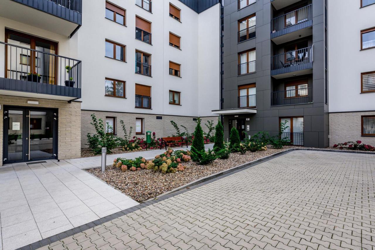 Apartment Targi Z Garazem I Silownia *