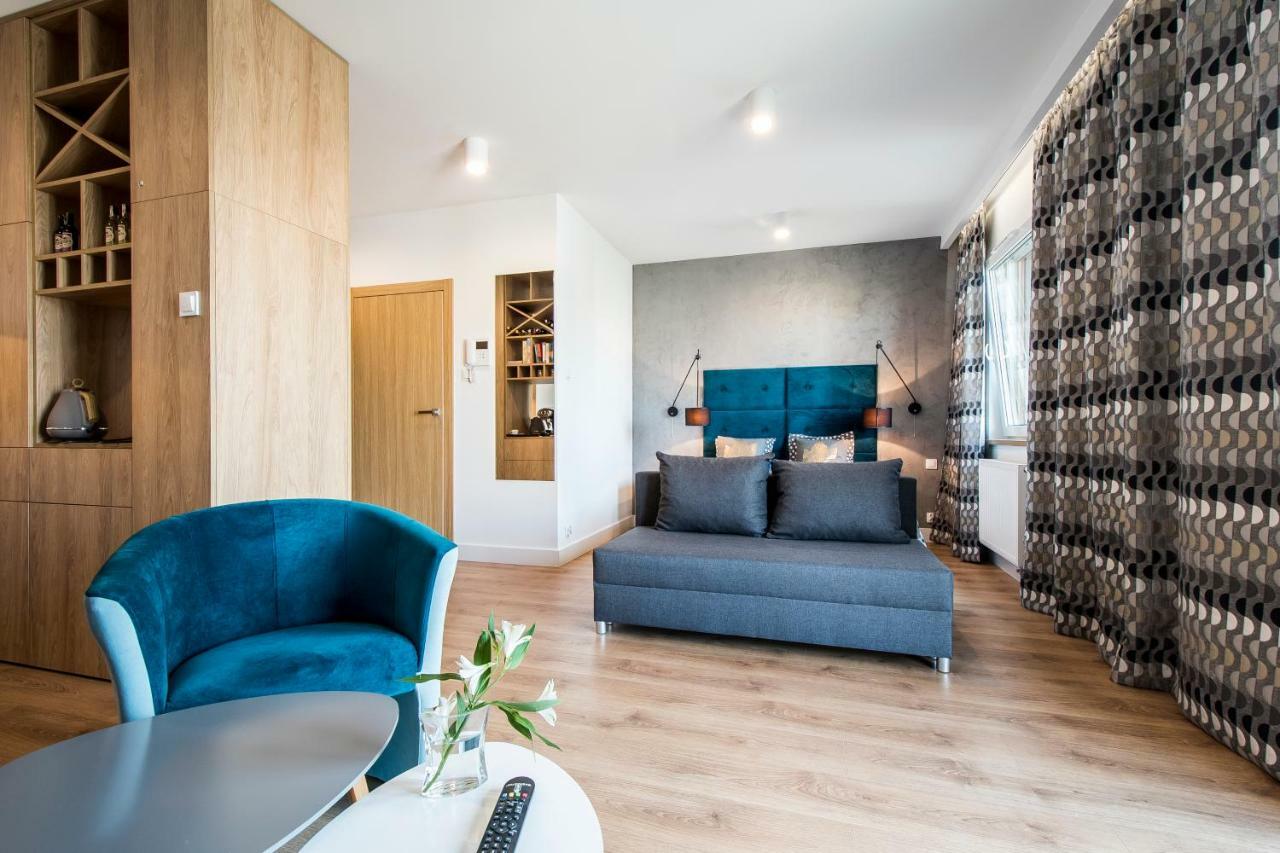 Apartment Targi Z Garazem I Silownia